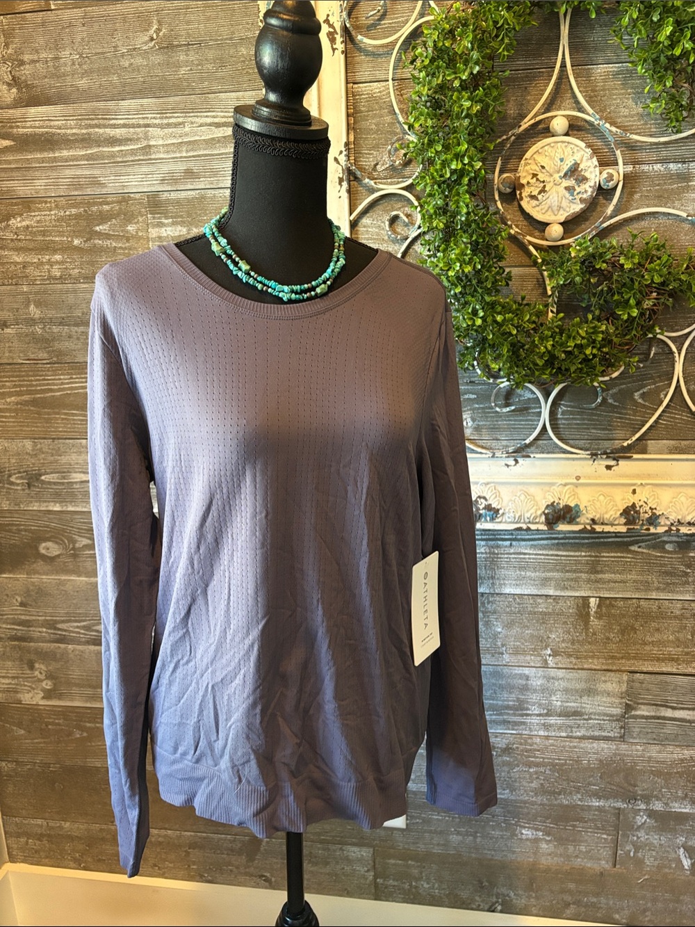 NWT Athleta (L) Women’s Long Sleeve In Motion Top Crewneck Top - Gray Purple